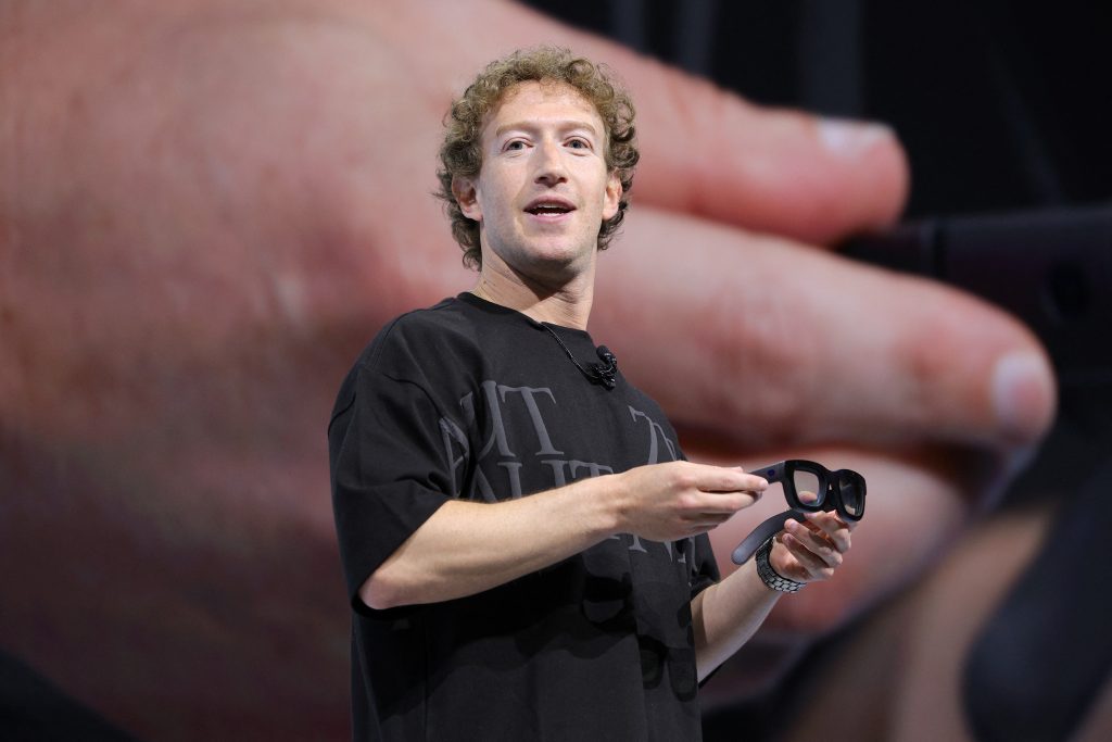 Meta vai demitir 5% de seu pessoal de ‘menor desempenho’, diz Mark Zuckerberg