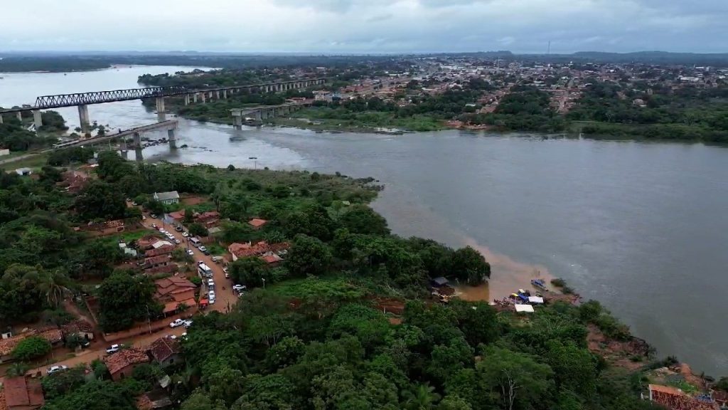 Moradores Aguiarnópolis terão isenção da tarifa de esgoto por três meses após queda de ponte entre Tocantins e Maranhão
