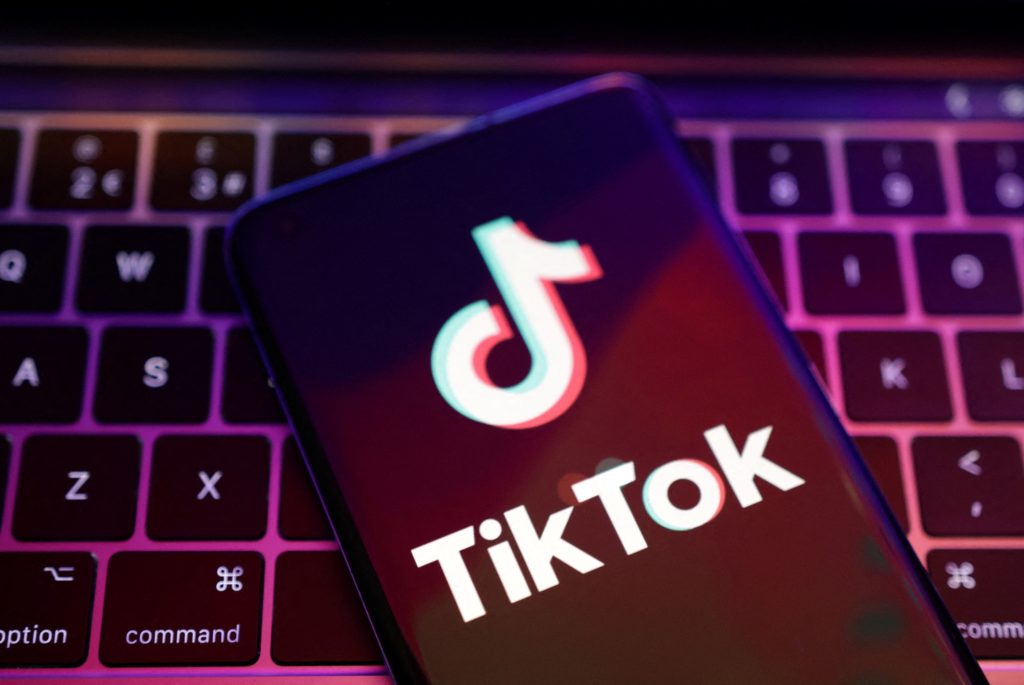 TikTok Shop: rede social lança loja virtual no Brasil para concorrer com Amazon e Magalu