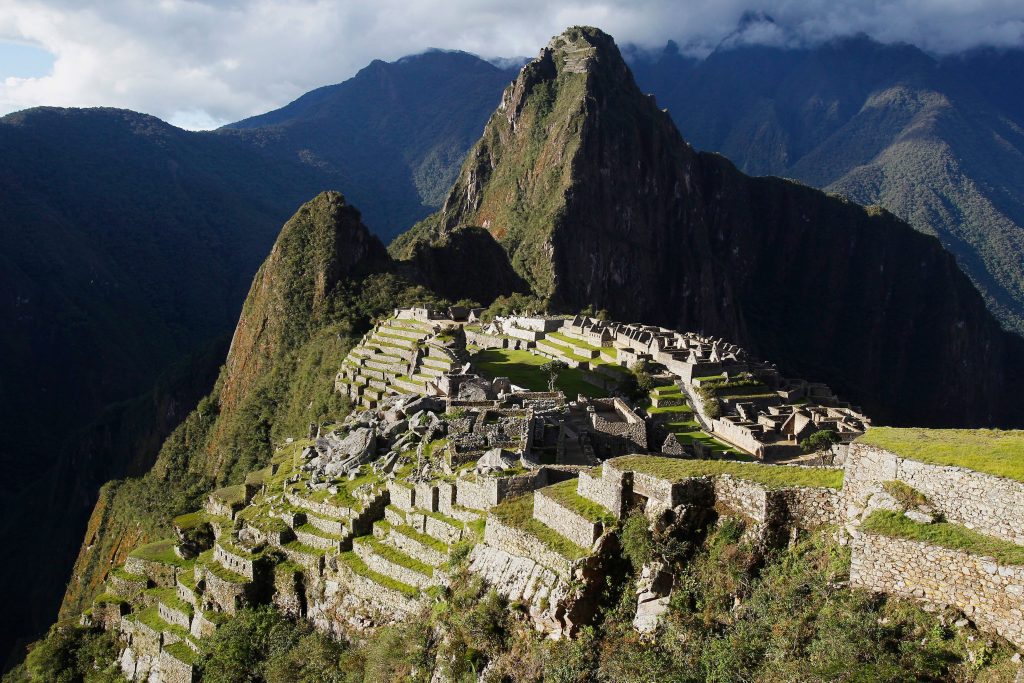 Machu Picchu: 900 turistas ficaram presos na cidade inca após serviço de trem ser suspenso
