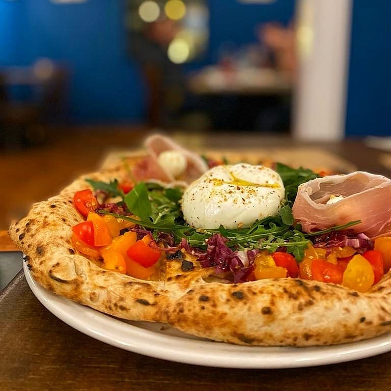 Veja quais pizzarias brasileiras estão entre as 100 melhores do mundo em 2025