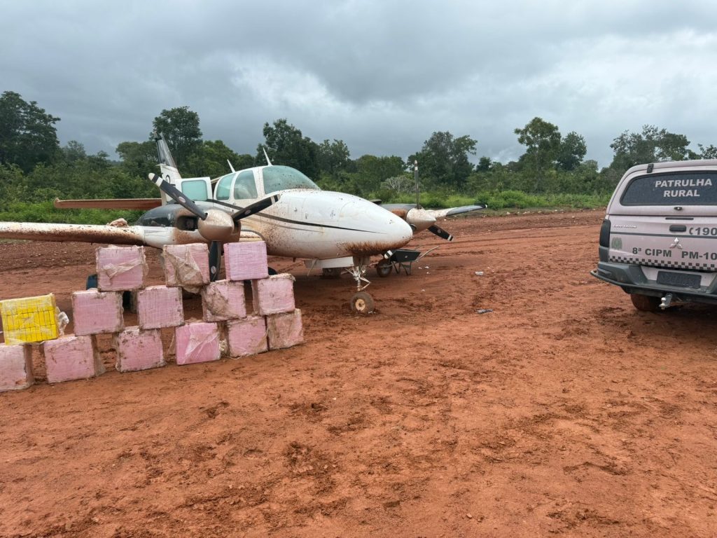 Dois foragidos morrem em confronto com a PM durante cerco a suspeitos de tráfico de drogas no Tocantins