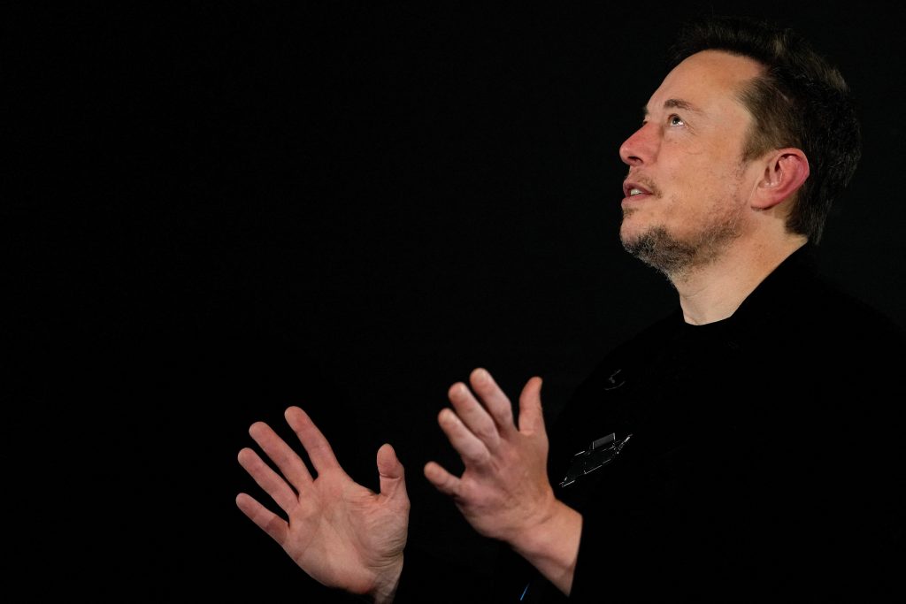 IPO da SpaceX atrai mais de R$ 360 bilhões em demanda de pessoas físicas, diz agência