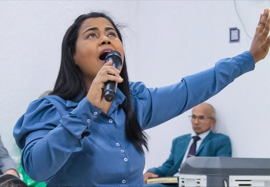 Saiba quem era a cantora gospel que morreu no TO aos 38 anos