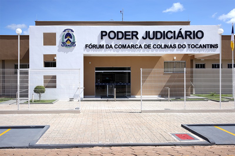 Homem é condenado a 24 anos de prisão por matar irmão enquanto ele dormia