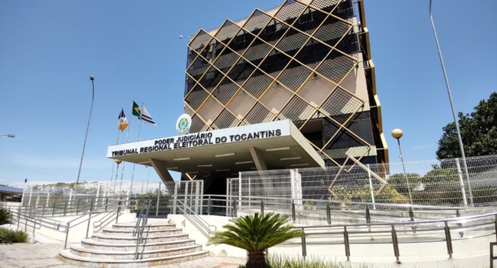 TRE-TO orienta servidores sobre regras no período eleitoral; saiba o que pode e o que não pode