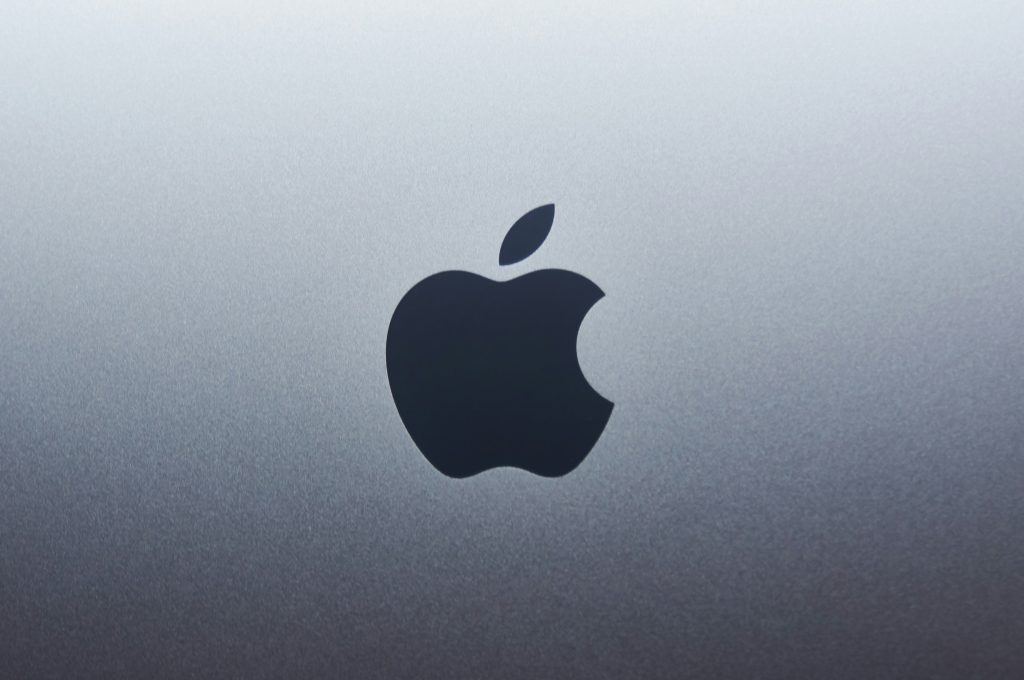 Apple supera a Nvidia e volta a ser a empresa mais valiosa do mundo